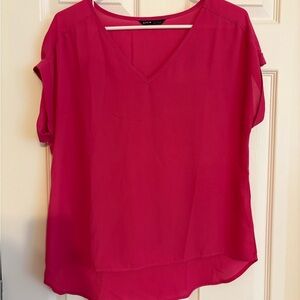 ✨3/$10✨ SHEIN Pink Relaxed Blouse with V Neck